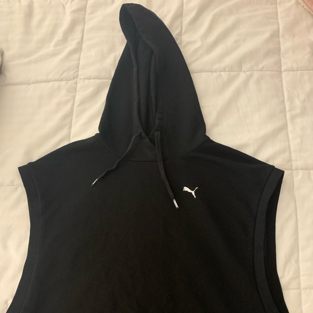 puma sleeveless hoodie cropped